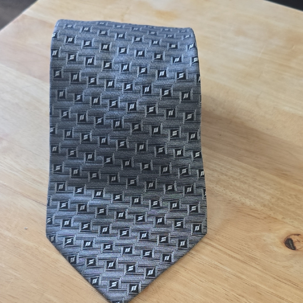 Joseph & Feiss Black and Gray Patterned Tie